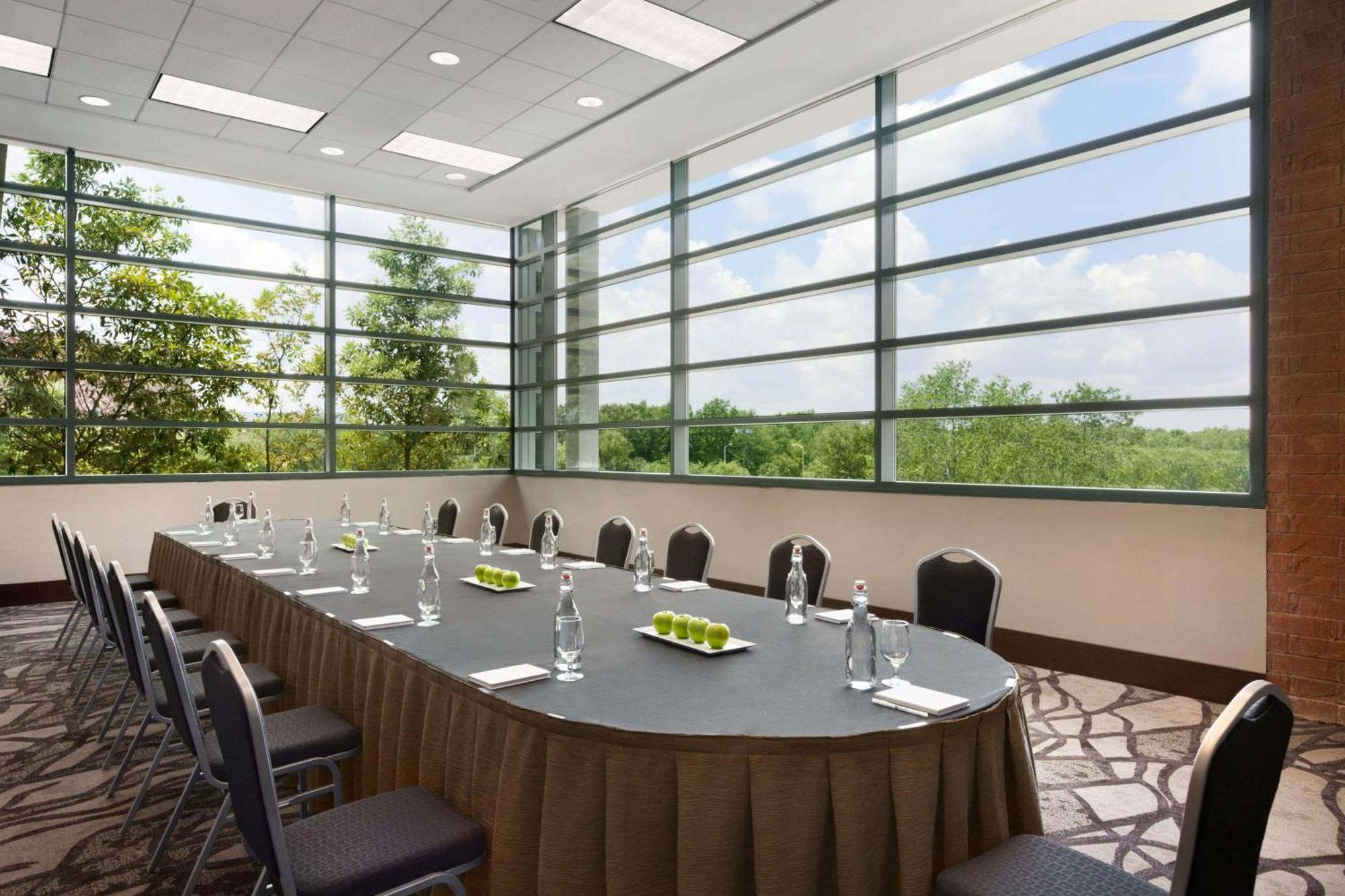 Embassy Suites North Charleston Airport Hotel Convention Exterior photo
