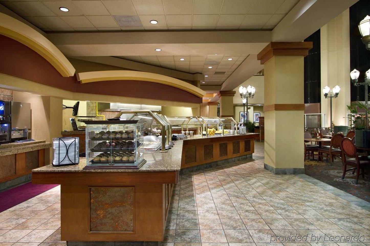 Embassy Suites North Charleston Airport Hotel Convention Restaurant photo
